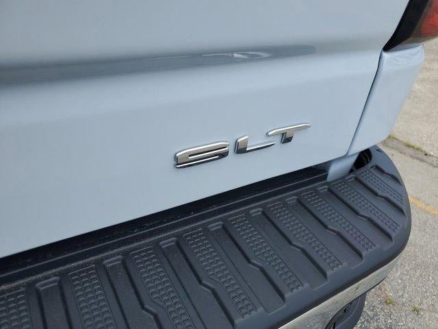 New 2026 GMC Sierra 1500 SLT w/ SLT Premium Package AWD/4WD image 5