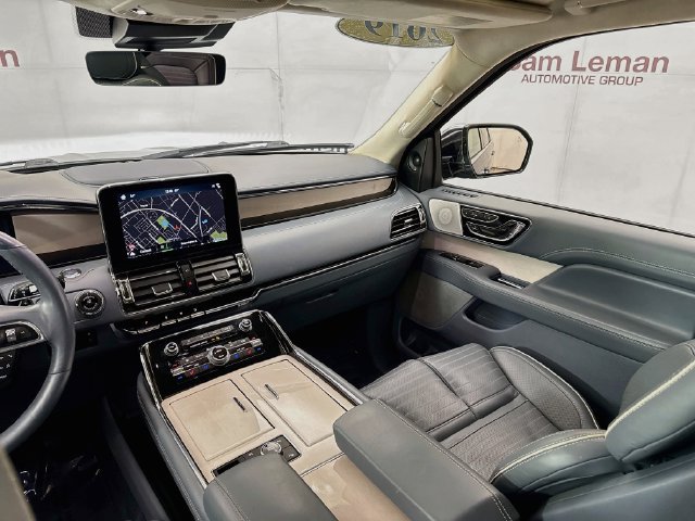 Used 2019 Lincoln Navigator Black Label AWD/4WD image 25