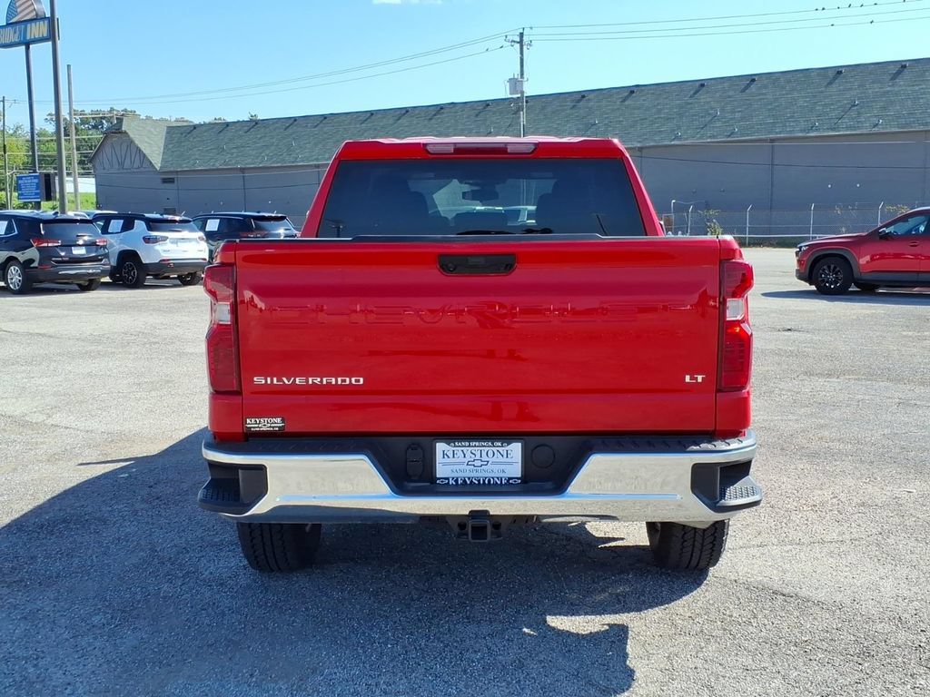 Used 2025 Chevrolet Silverado 1500 LT RWD image 6