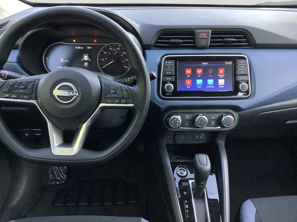 New 2025 Nissan Versa SV w/ Trunk Package FWD image 16