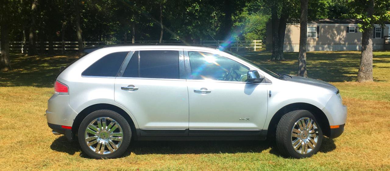 Used 2010 Lincoln MKX 2WD image 6