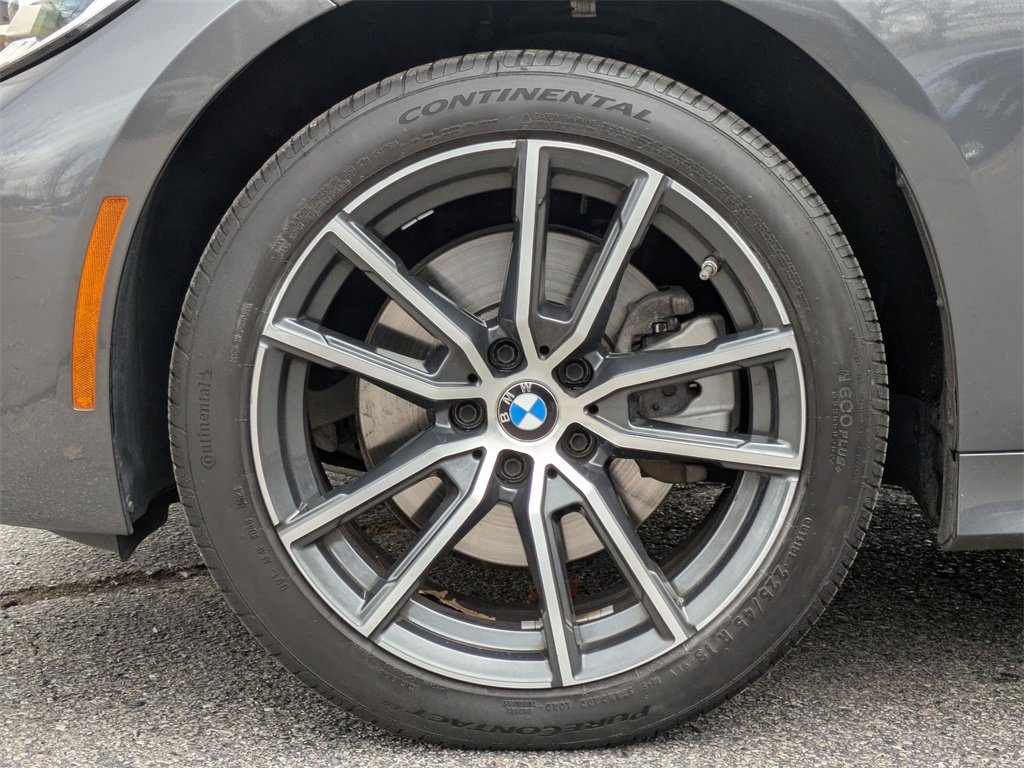 Used 2019 BMW 330i xDrive Sedan w/ Convenience Package image 10