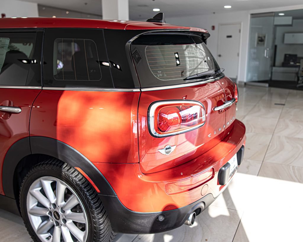 Used 2018 MINI Cooper Clubman ALL4 AWD/4WD image 14