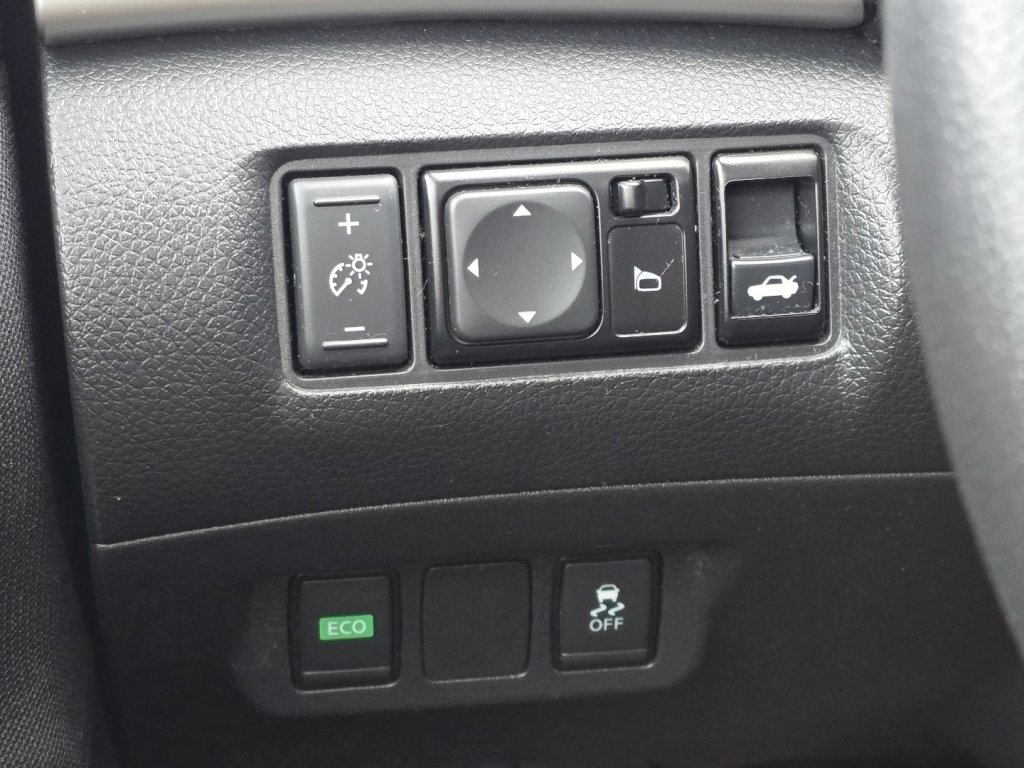 Used 2019 Nissan Sentra SV w/ Special Edition Package image 30