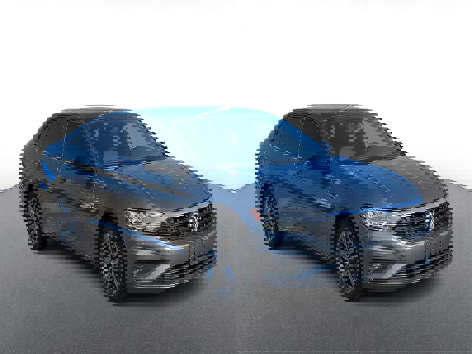 Used 2021 Volkswagen Jetta R-Line w/ R-Line Cold Weather Package image 2