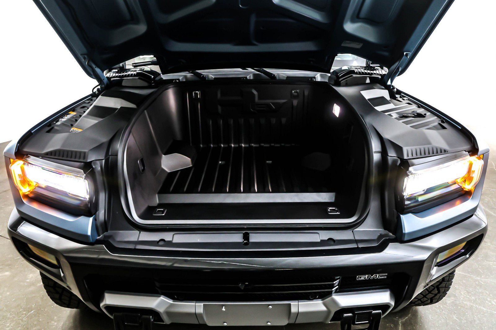 Used 2024 GMC Hummer EV 3X w/ Omega Edition image 10