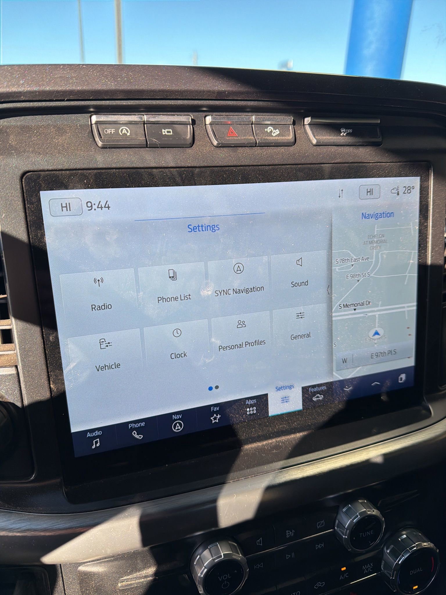 Used 2023 Ford F150 Lariat image 9