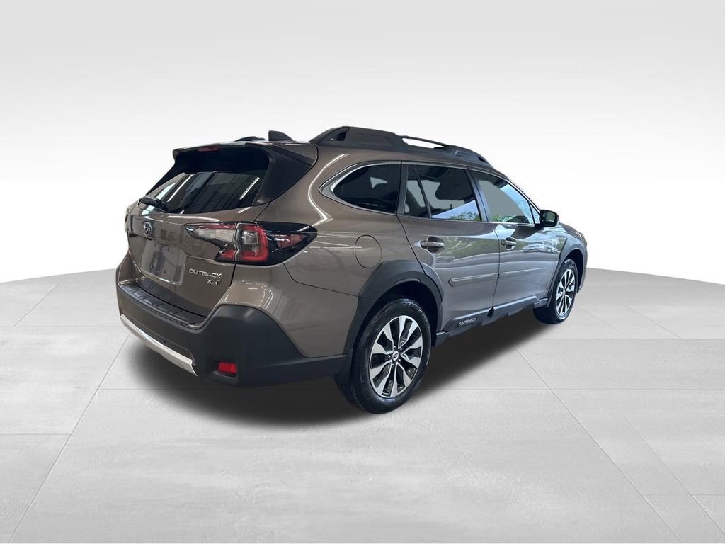 Certified 2023 Subaru Outback Limited XT AWD/4WD image 35