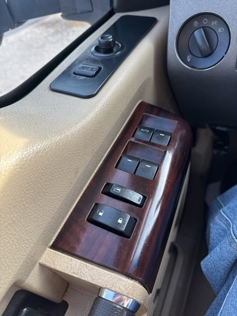 Used 2008 Ford F250 Lariat image 40