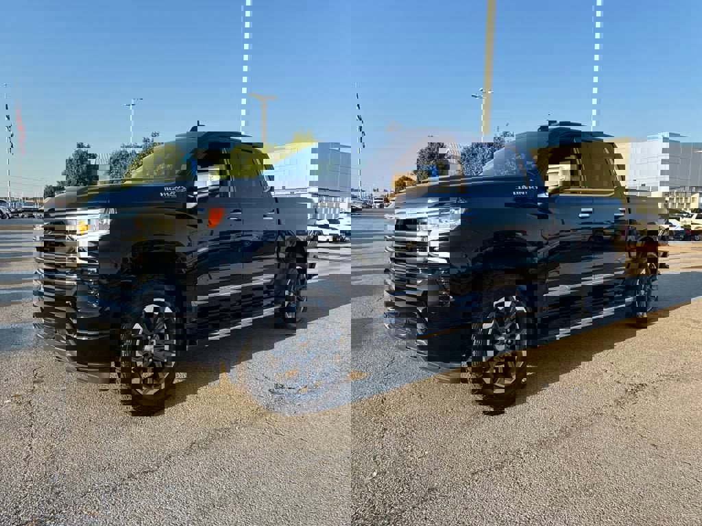 New 2025 Chevrolet Silverado 1500 High Country w/ Technology Package