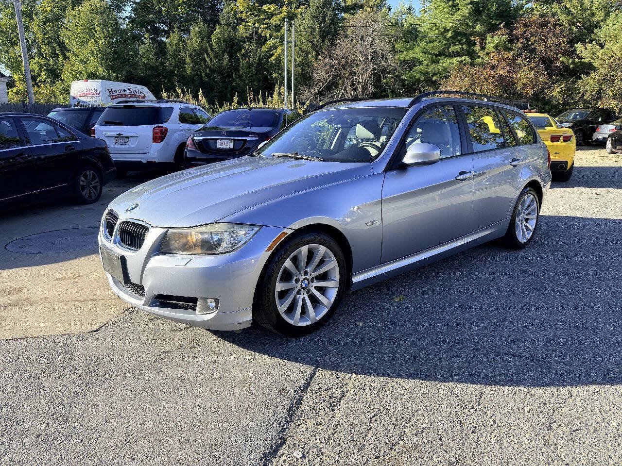 Used 2009 BMW 328i xDrive Wagon AWD/4WD image 2