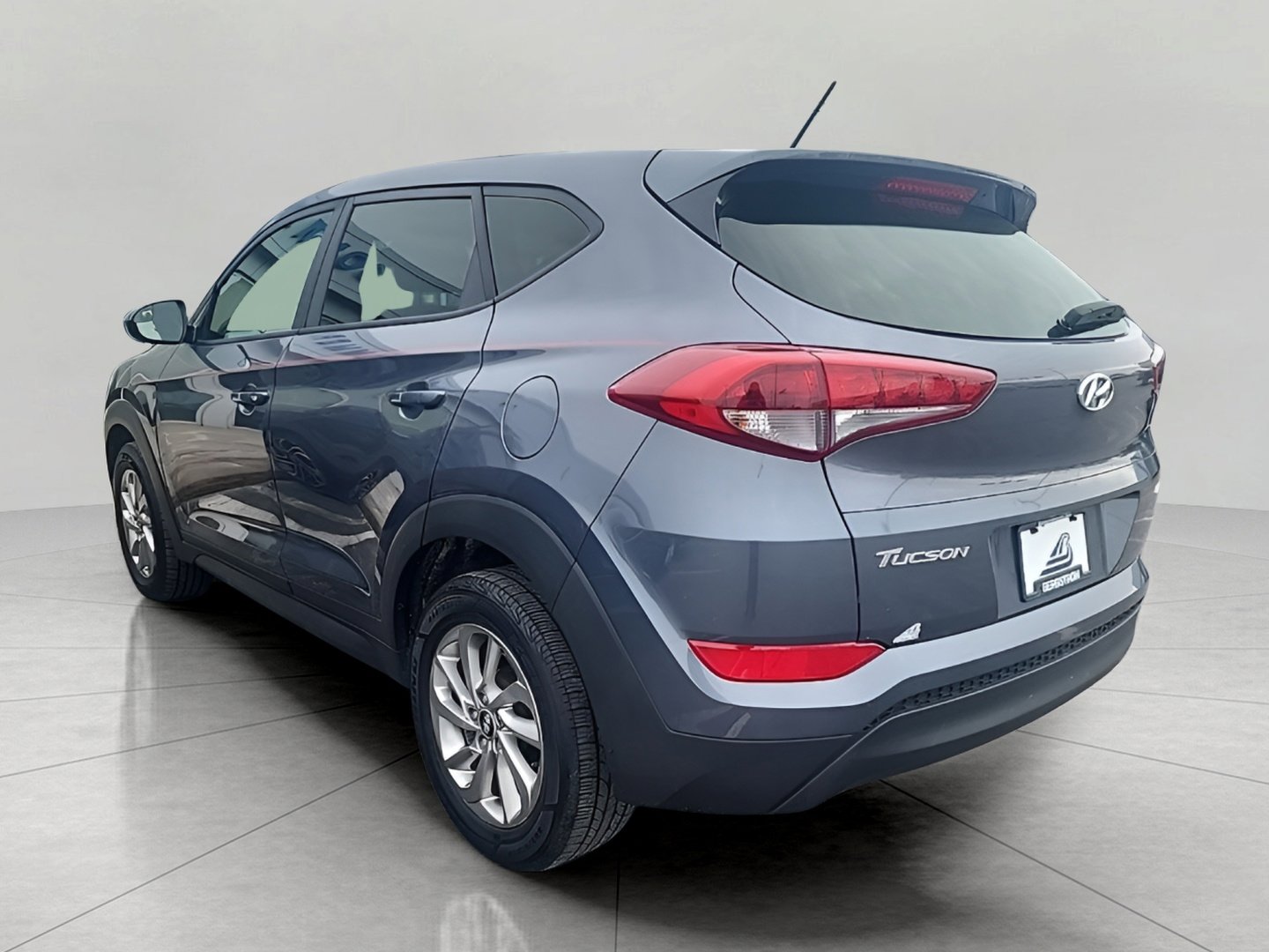 Used 2018 Hyundai Tucson SE image 5