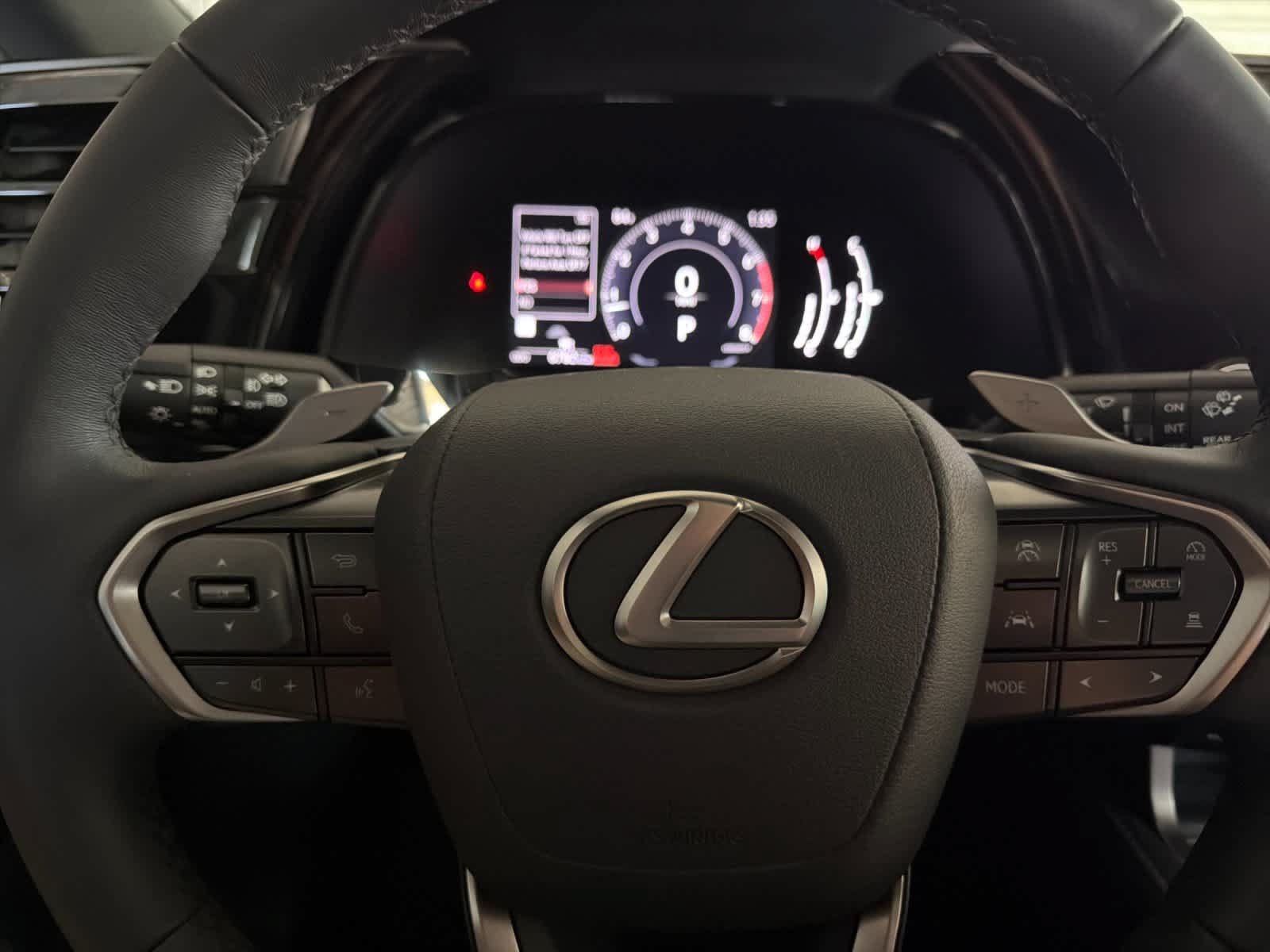 Certified 2024 Lexus RX 350 FWD w/ Technology Package image 24