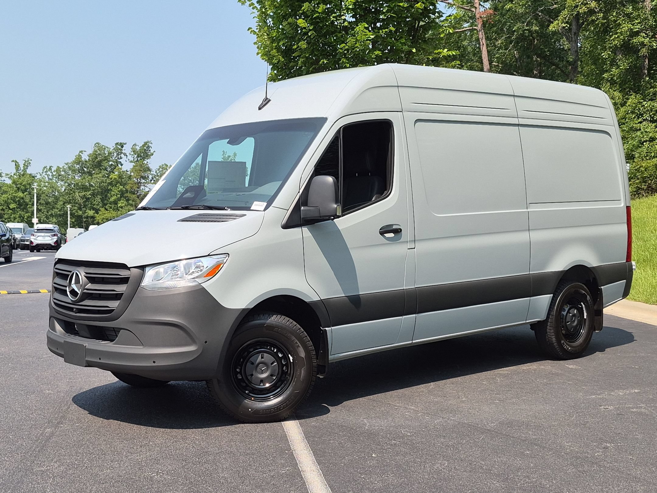 New 2026 Mercedes-Benz Sprinter 2500 image 2