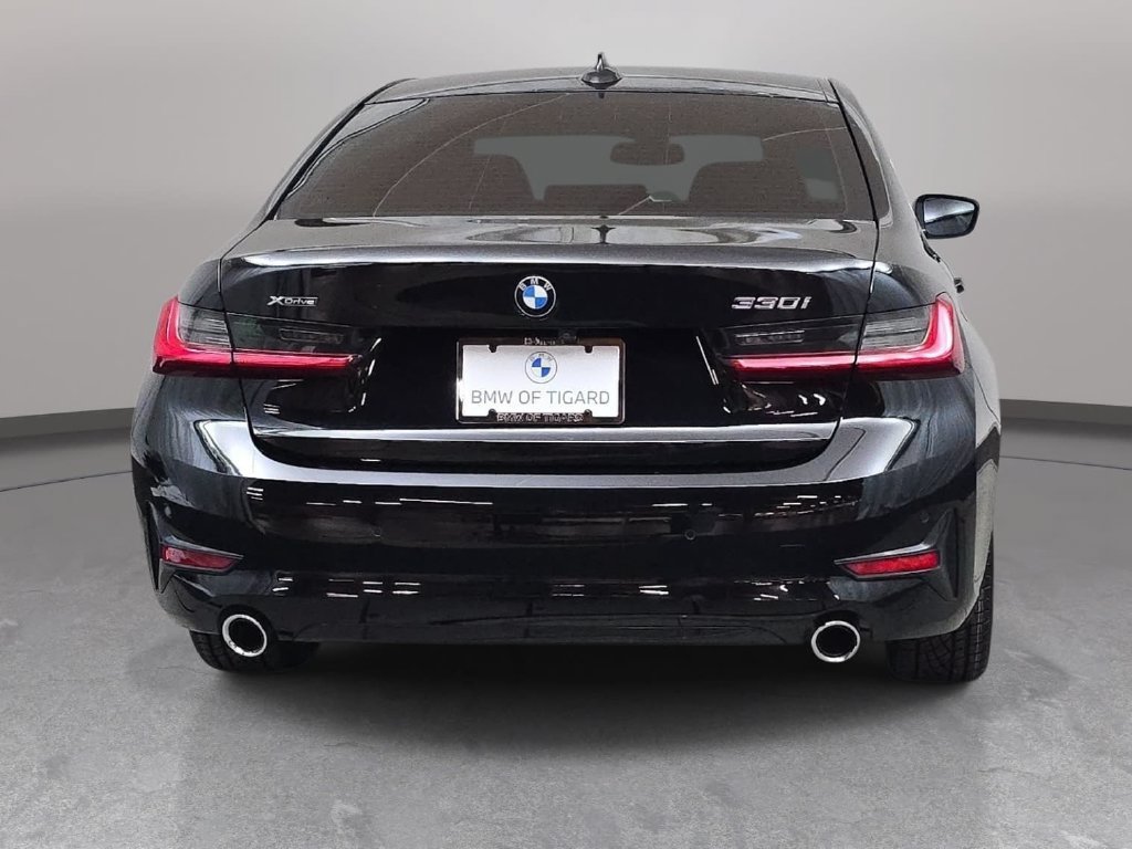 Used 2021 BMW 330i xDrive Sedan w/ Convenience Package AWD/4WD image 7