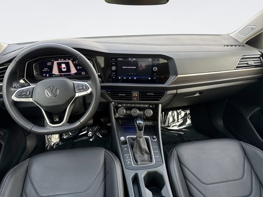 Used 2024 Volkswagen Jetta SEL FWD image 21