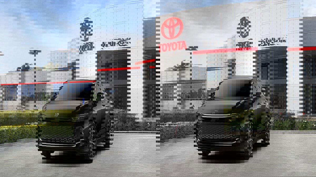 New 2026 Toyota Crown XLE AWD/4WD image 18