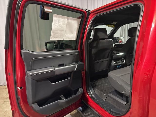 Used 2025 Ford F150 XLT w/ Equipment Group 302A MID image 23