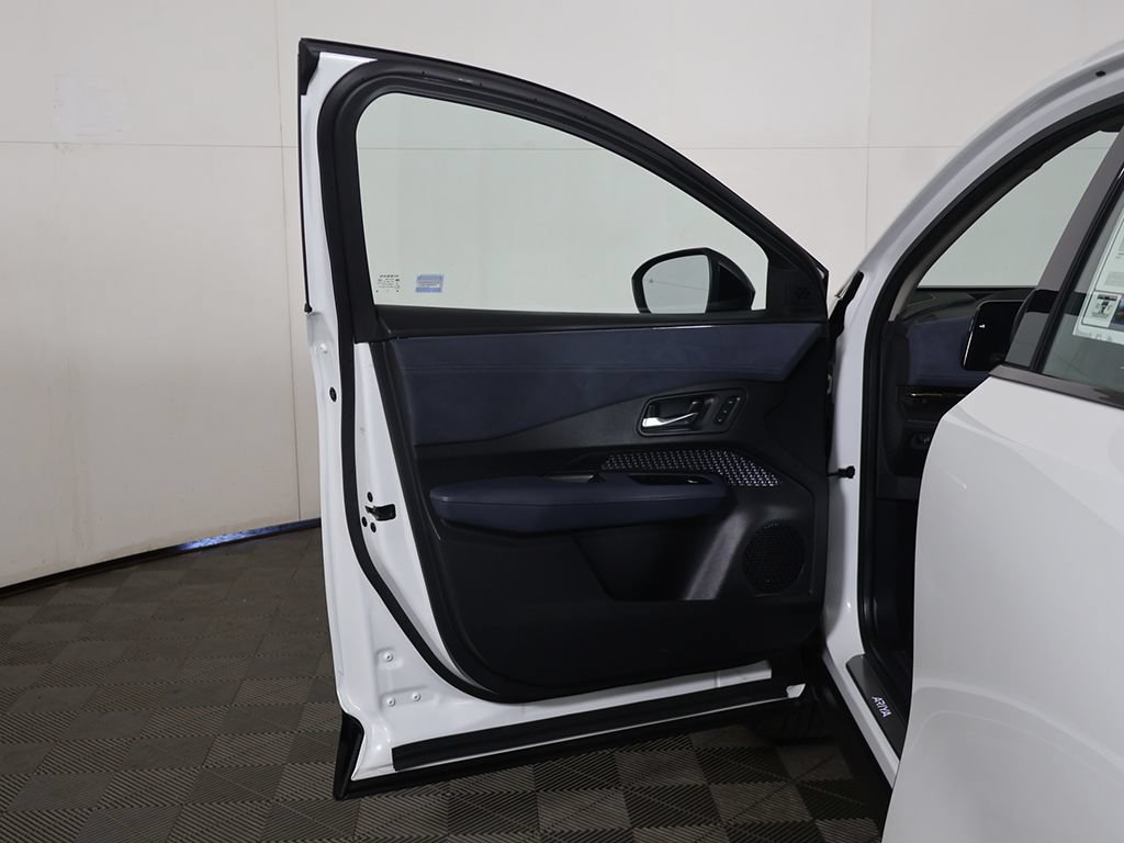 Used 2024 Nissan Ariya AWD image 24