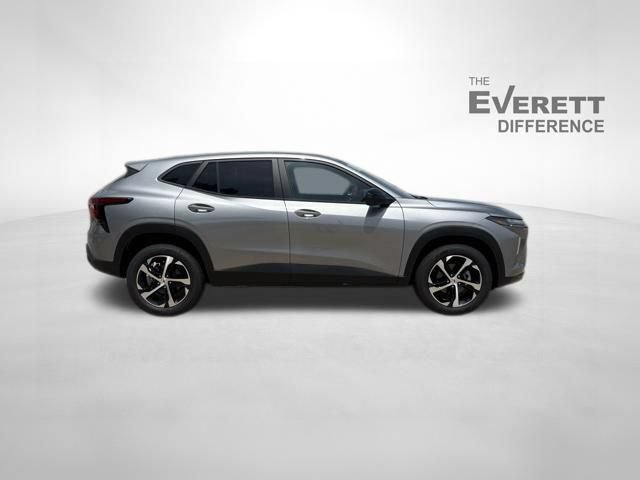 New 2026 Chevrolet Trax RS w/ Driver Confidence Package FWD image 8