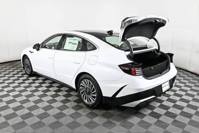 New 2025 Hyundai Sonata Limited FWD image 33