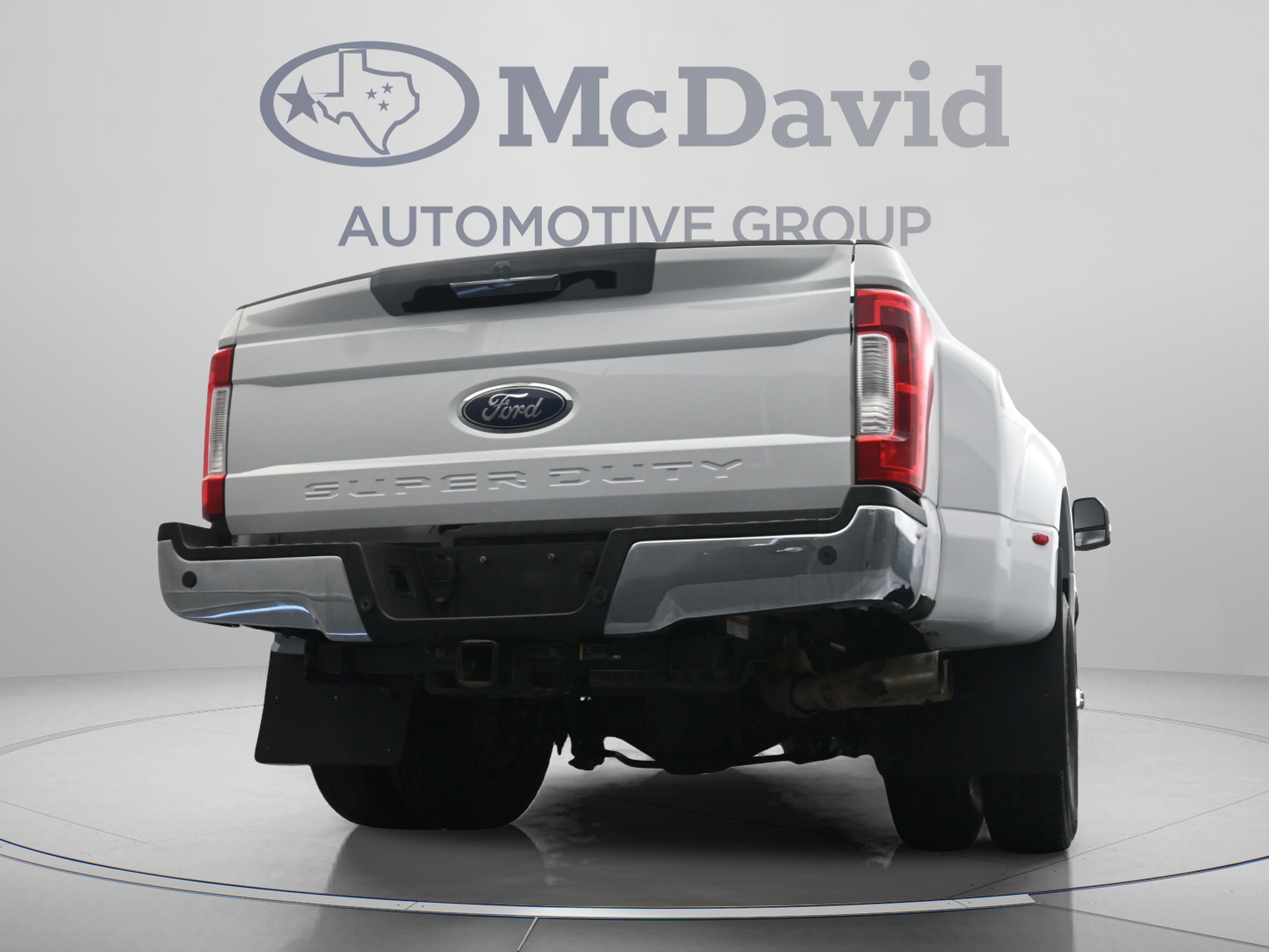 Used 2019 Ford F350 XLT w/ XLT Premium Package AWD/4WD image 30