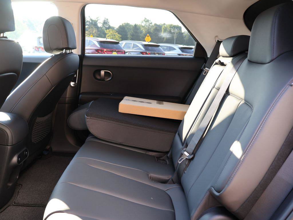 New 2027 Hyundai Ioniq 5 SEL RWD image 18