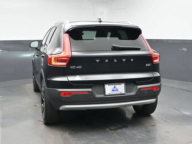 Used 2023 Volvo XC40 B5 Ultimate w/ Protection Package Premier AWD/4WD image 7