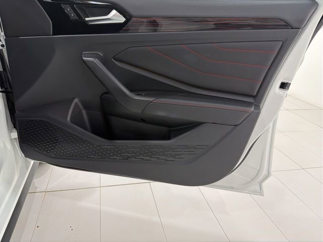 Used 2024 Volkswagen Jetta GLI 40th Anniversary Edition FWD image 18