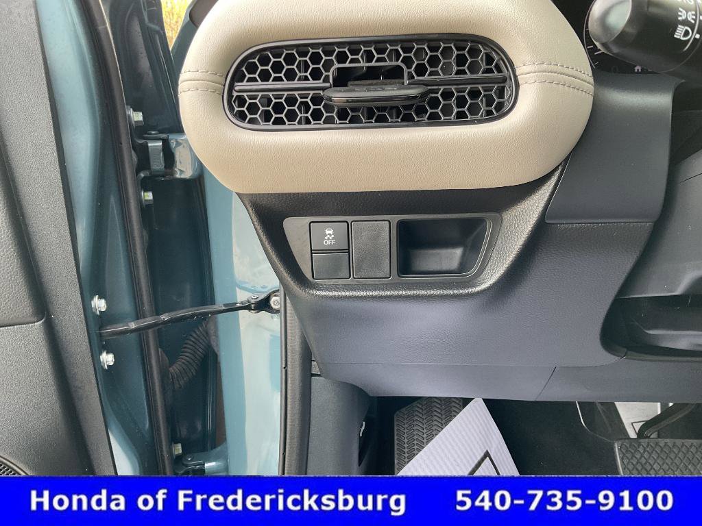 Certified 2026 Honda HR-V LX image 38