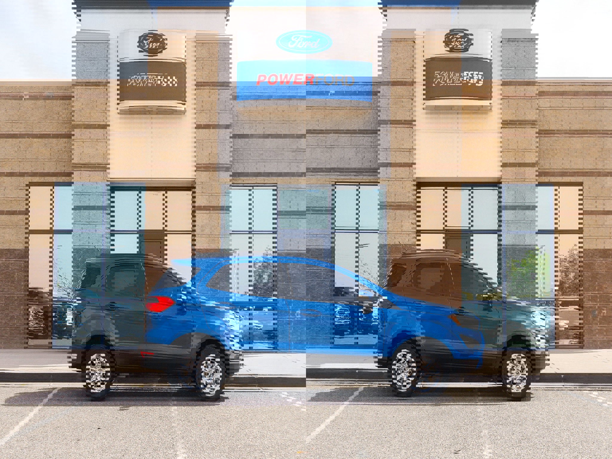 Used 2022 Ford EcoSport SE w/ SE Convenience Package image 5