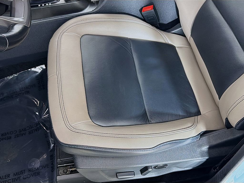 Used 2023 Ford Bronco Wildtrak image 23