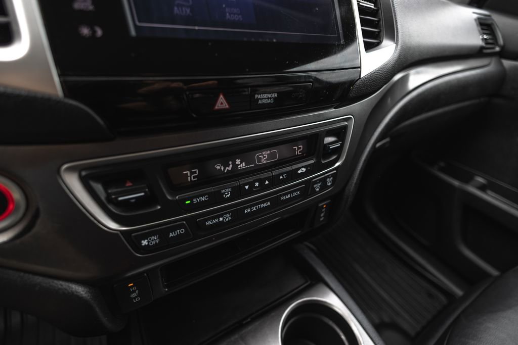 Used 2017 Honda Pilot EX-L image 16