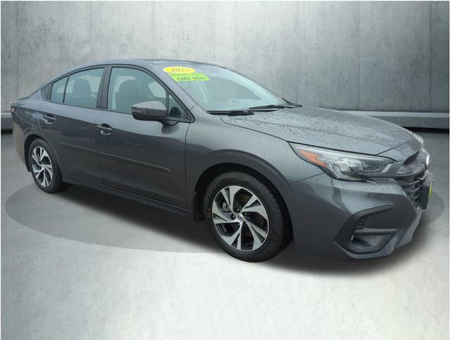 Used 2025 Subaru Legacy Premium AWD/4WD image 7