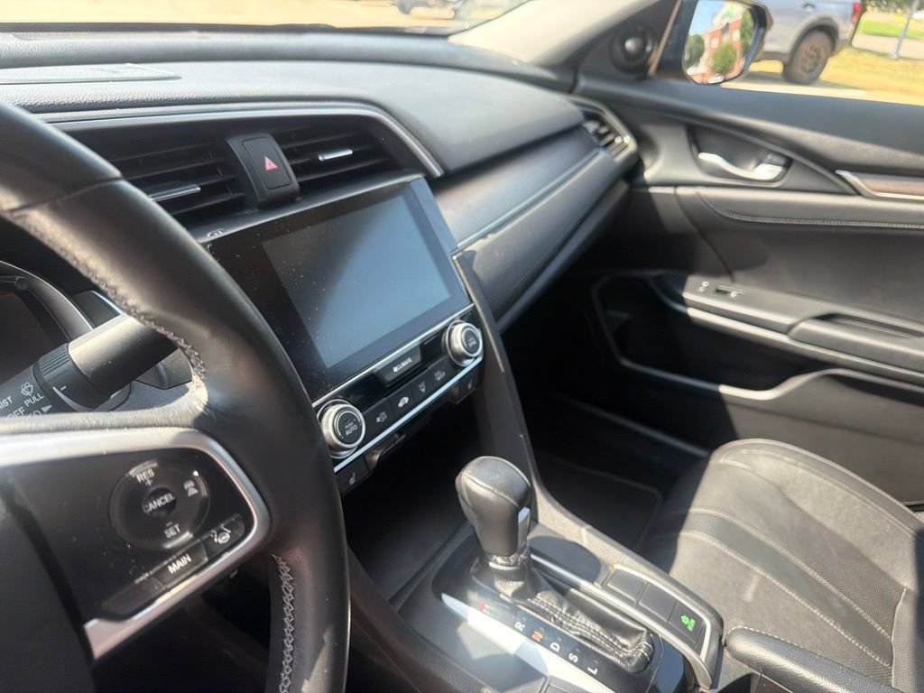 Used 2016 Honda Civic Touring image 20