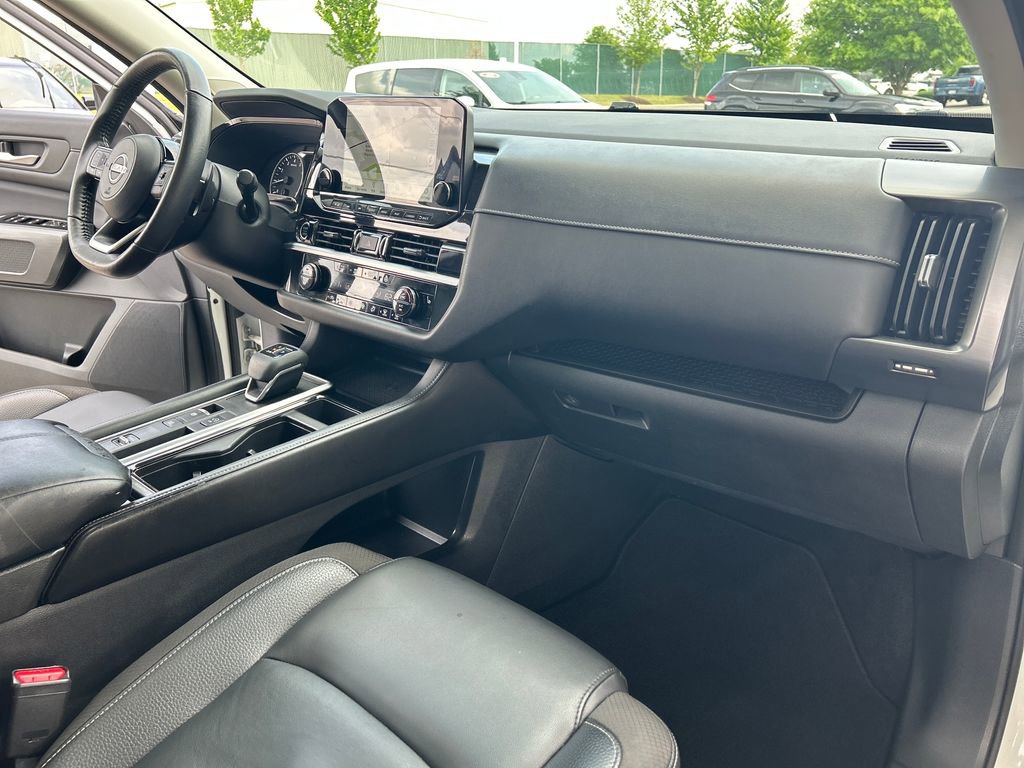 Used 2022 Nissan Pathfinder SL w/ SL Premium Package FWD image 44