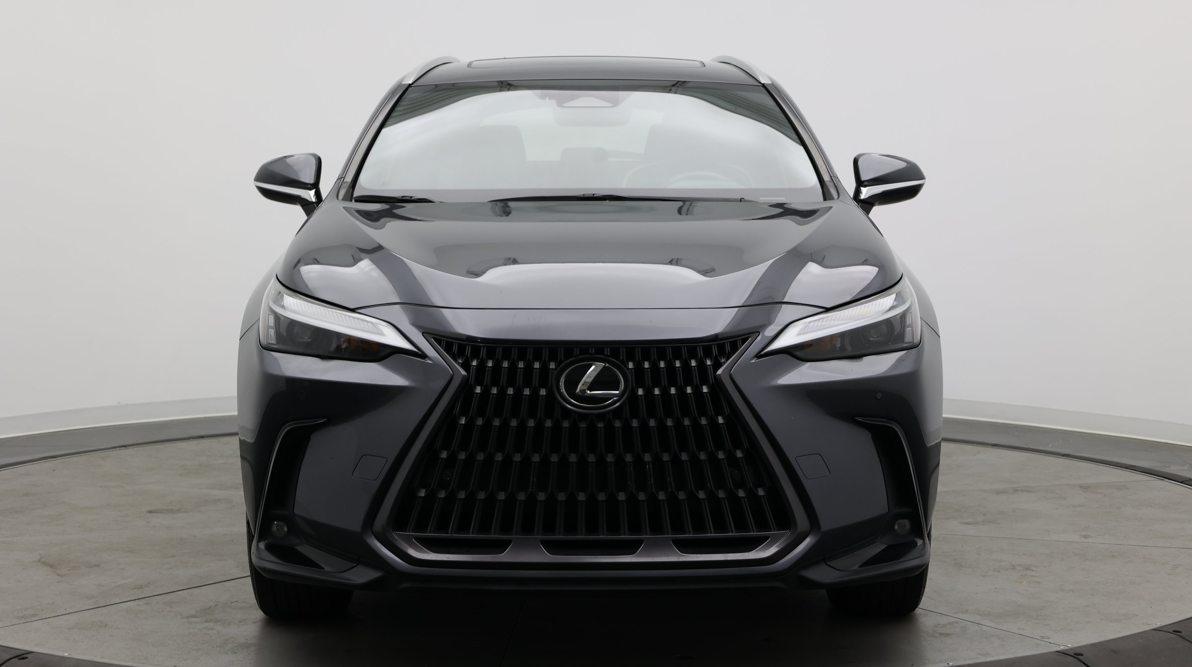 Used 2022 Lexus NX 250 FWD image 2