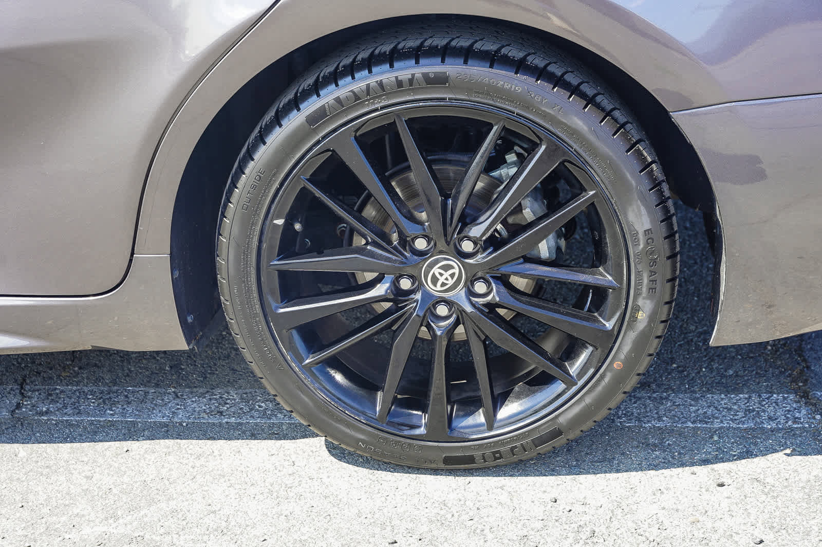 Used 2021 Toyota Camry XSE w/ Navigation Upgrade Package image 8