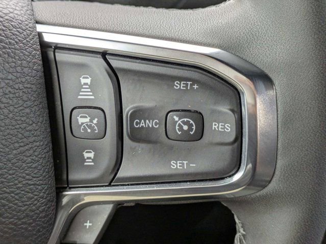 Used 2025 RAM 2500 Laramie AWD/4WD image 27