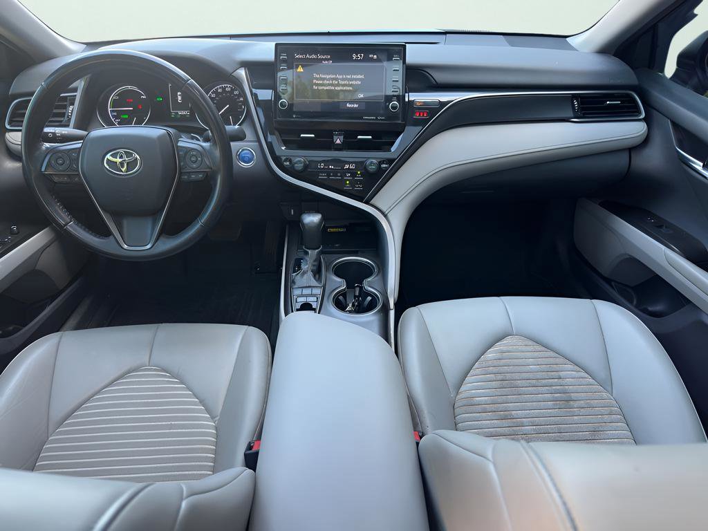 Used 2022 Toyota Camry SE w/ Audio Upgrade Package FWD image 21