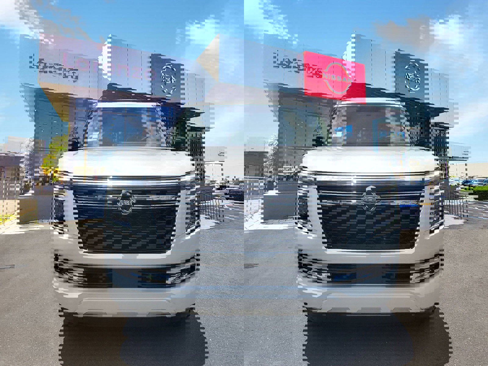 New 2025 Nissan Armada Platinum Reserve image 2