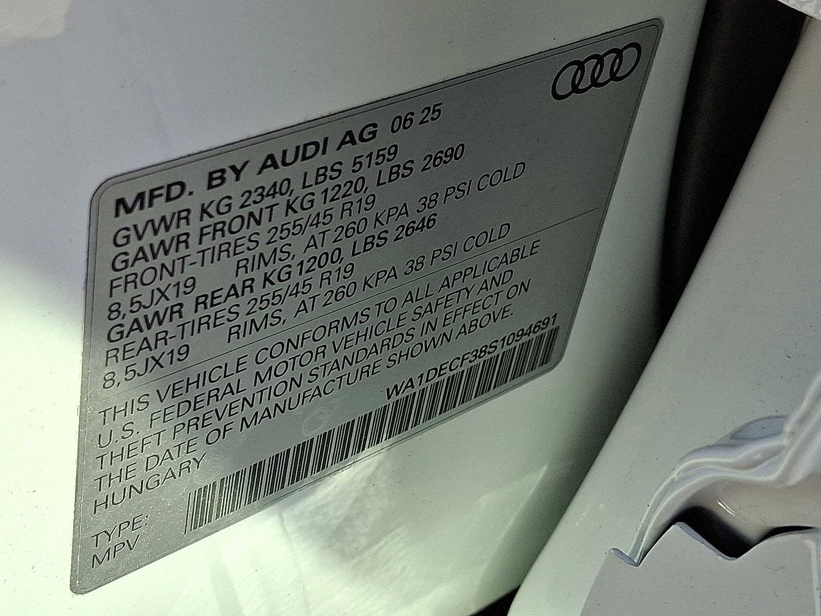 New 2025 Audi Q3 2.0T Premium image 16