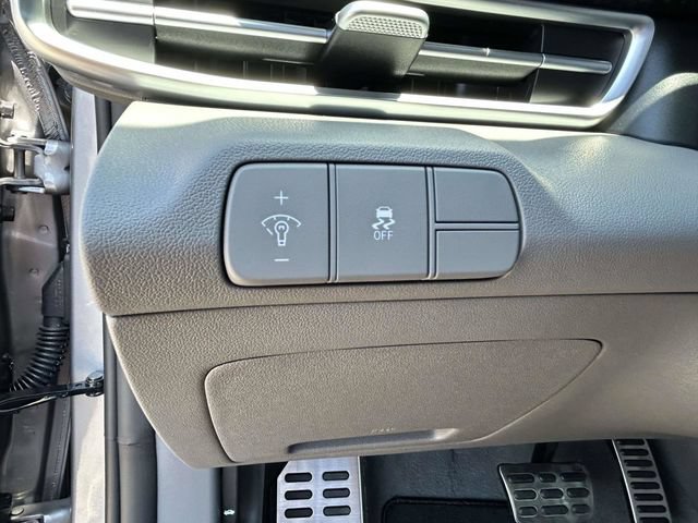 Used 2026 Hyundai Elantra Sport FWD image 21