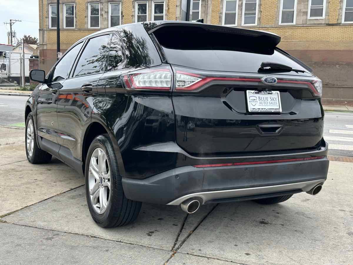Used 2018 Ford Edge Titanium AWD/4WD image 7