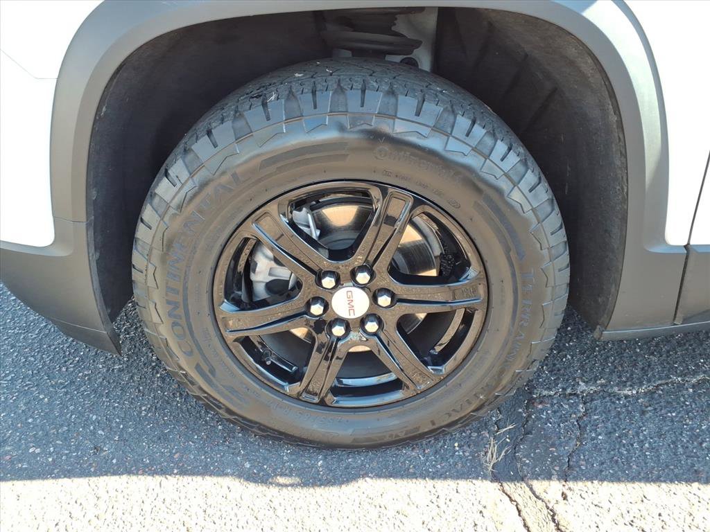 Used 2023 GMC Acadia AT4 w/ Trailering Package image 9