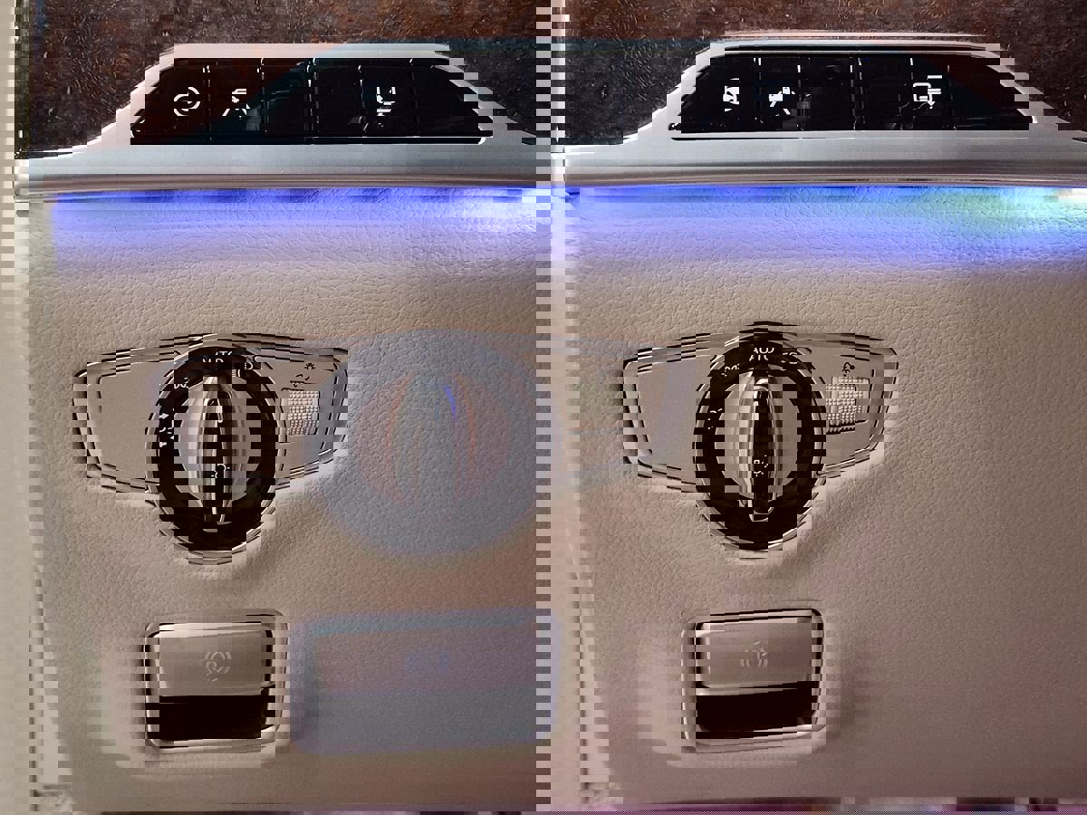 Used 2020 Mercedes-Benz S 450 4MATIC Sedan image 42