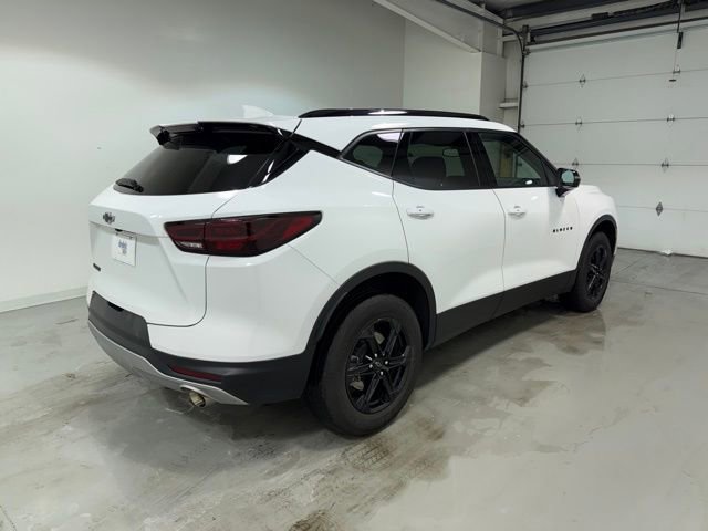 Certified 2024 Chevrolet Blazer LT w/ Midnight/Sport Edition image 6