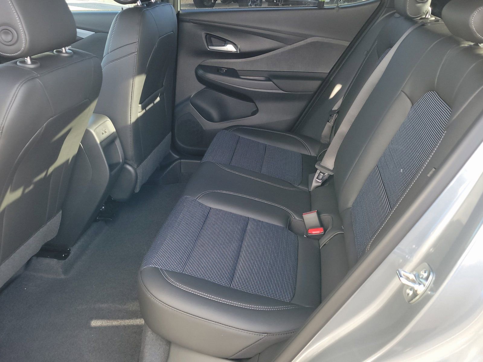 New 2026 Buick Envista Sport Touring w/ Convenience I Package FWD image 7