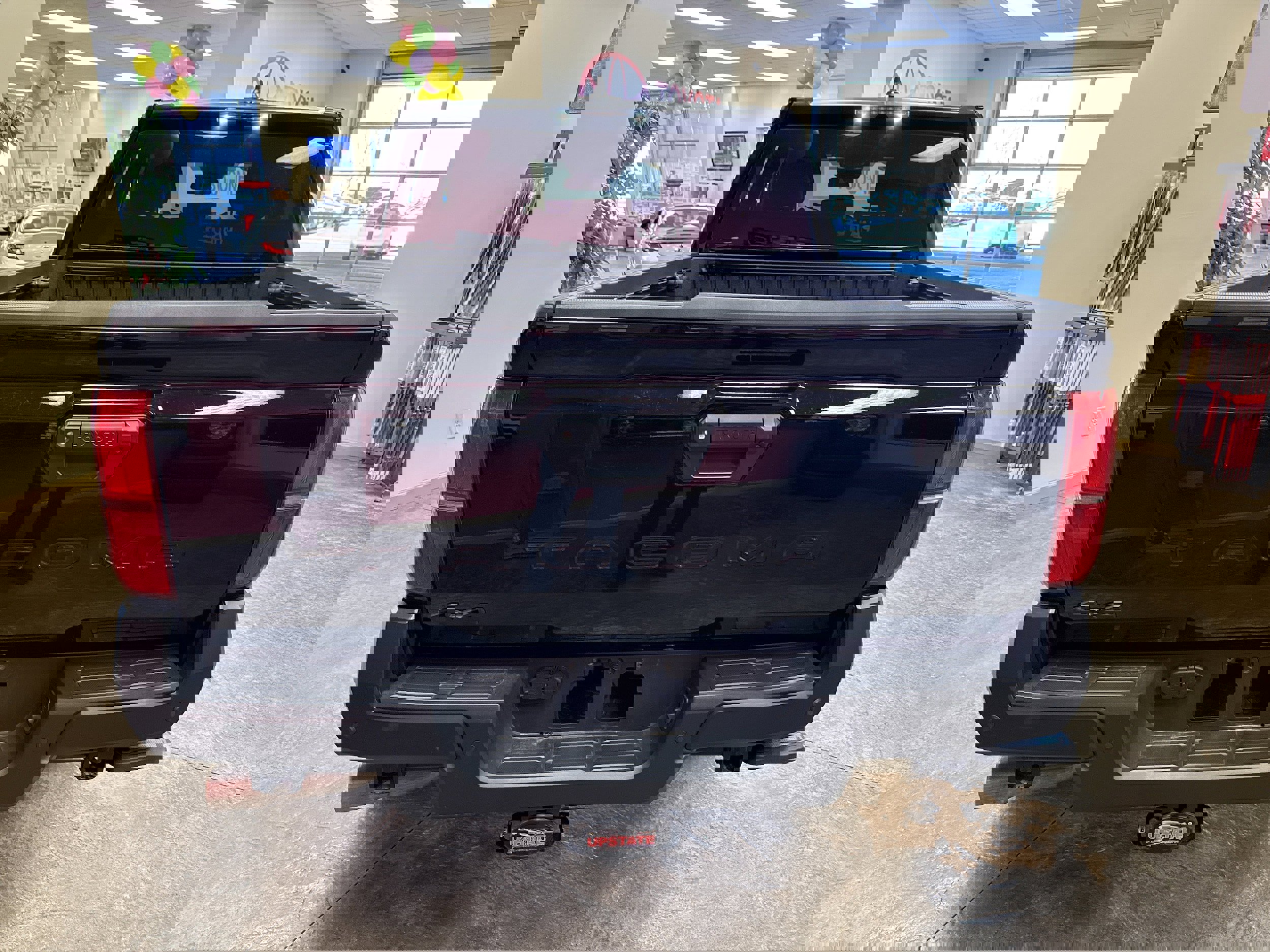 Used 2024 Toyota Tacoma SR w/ SR Upgrade Package image 8