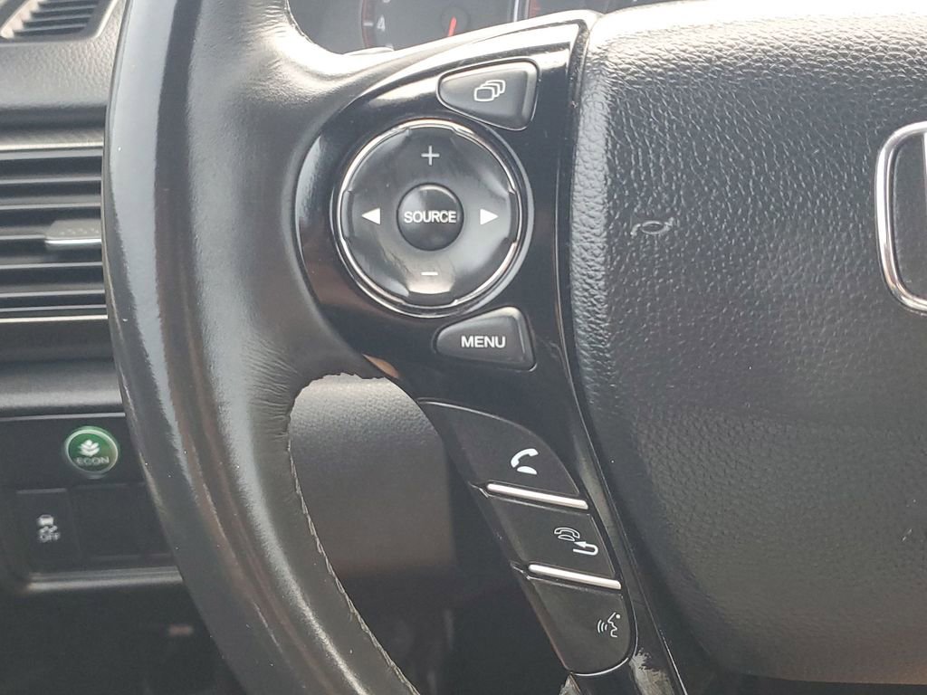 Used 2017 Honda Accord EX-L image 35